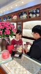 Tin nóng giá vàng sáng 27/10/2026: Giá vàng giao động quanh mốc cũ